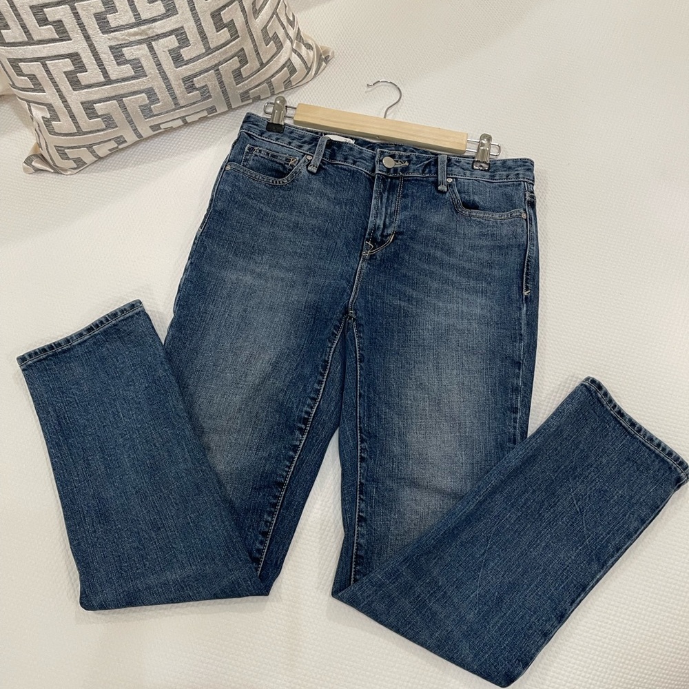 GAP 1969 Real Straight Classic Blue Denim Jeans